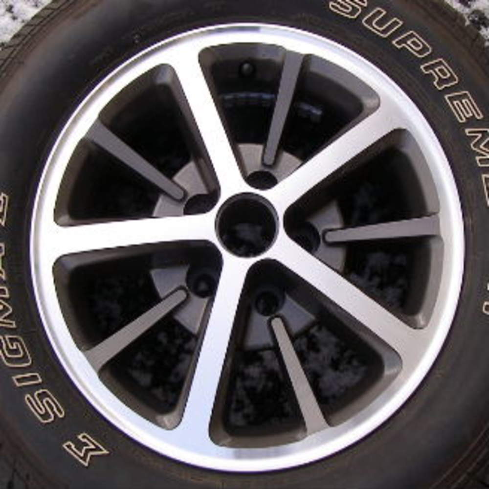 Buick Skylark 1983-1984 14″ OEM Wheel