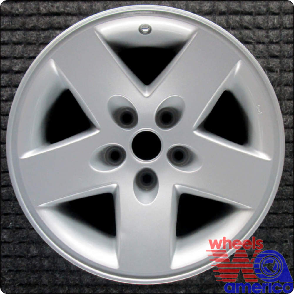 Jeep Wrangler 2007-2010 17″ OEM Wheel All Silver