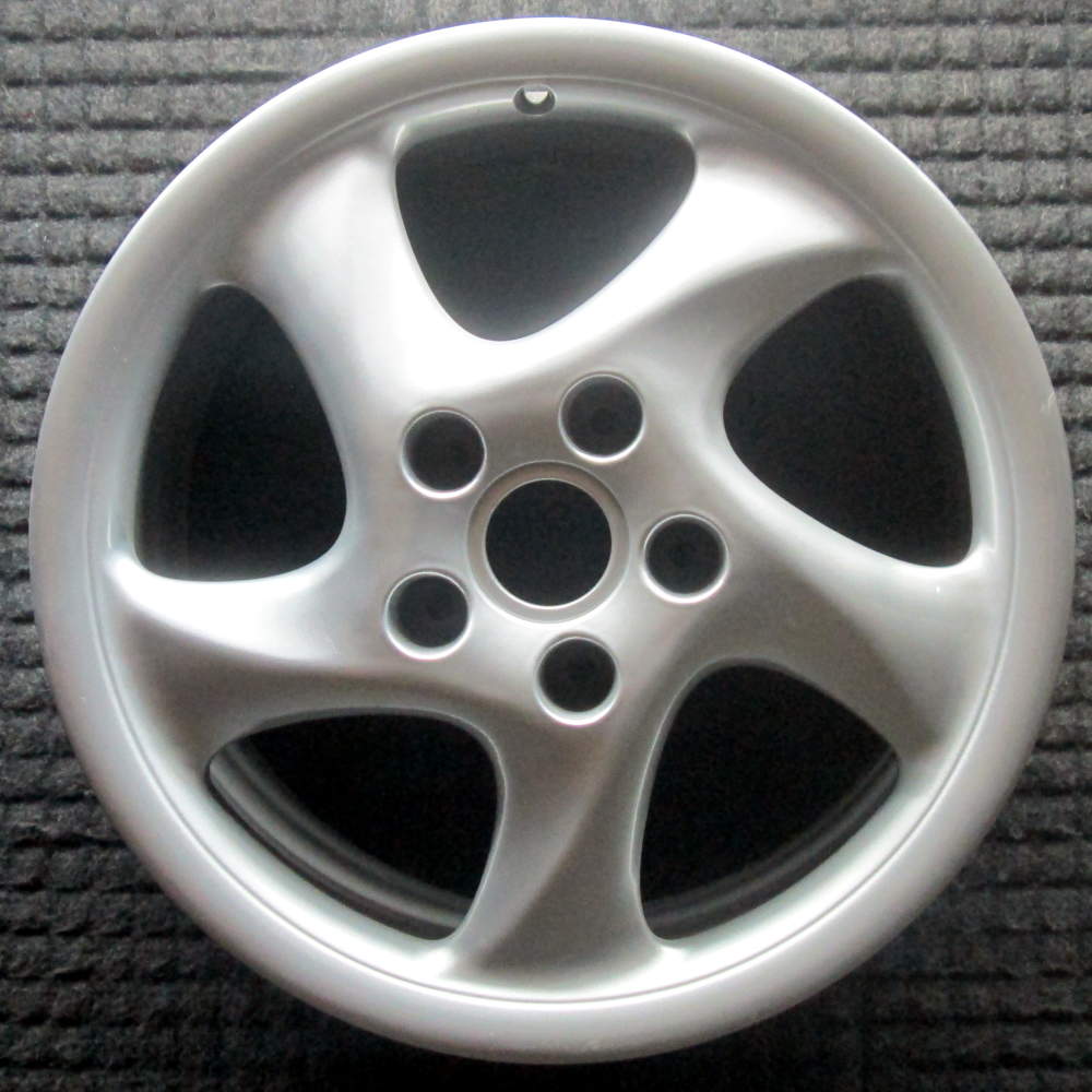 Porsche 911 1996-1998 18″ OEM Wheel