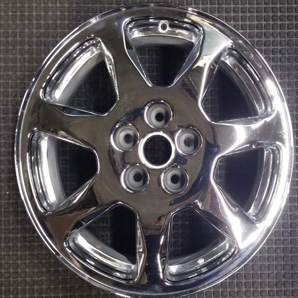Oldsmobile Aurora 2003 17″ Take Off Wheel Chrome