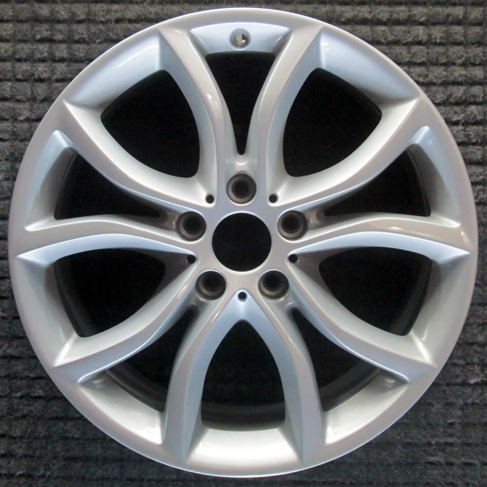 BMW X6 19″ OEM Remanufactured 2015 Painted Left Side Wheel