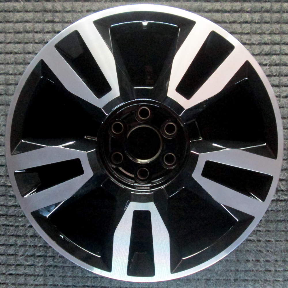 Chevrolet Tahoe 2018-2019 22″ OEM Wheel Machined