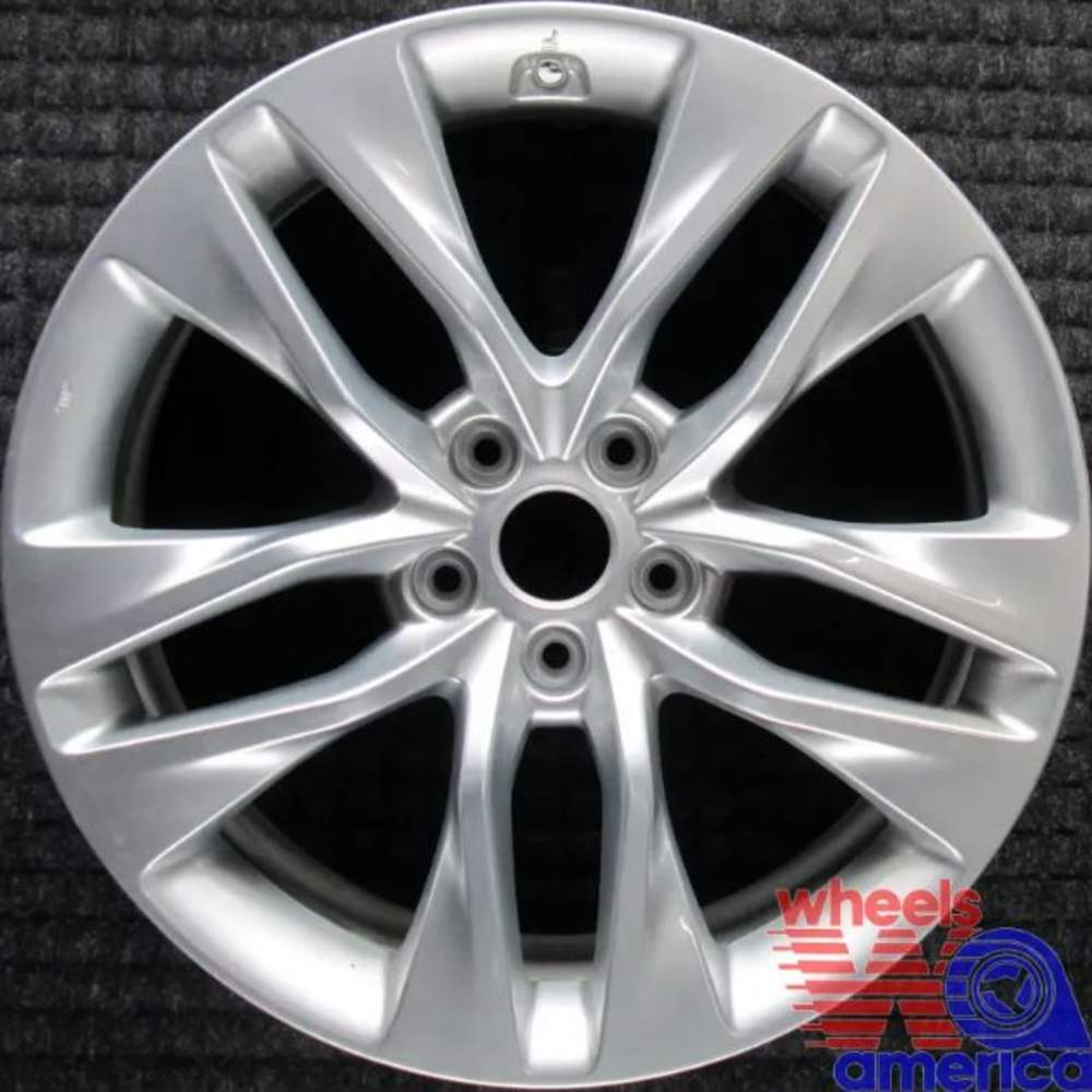 Hyundai Genesis Coupe 2013-2016 19″ Rear OEM Wheel Painted