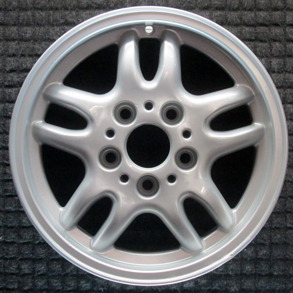 BMW 325i 1995 15" OEM Wheel Wheels America