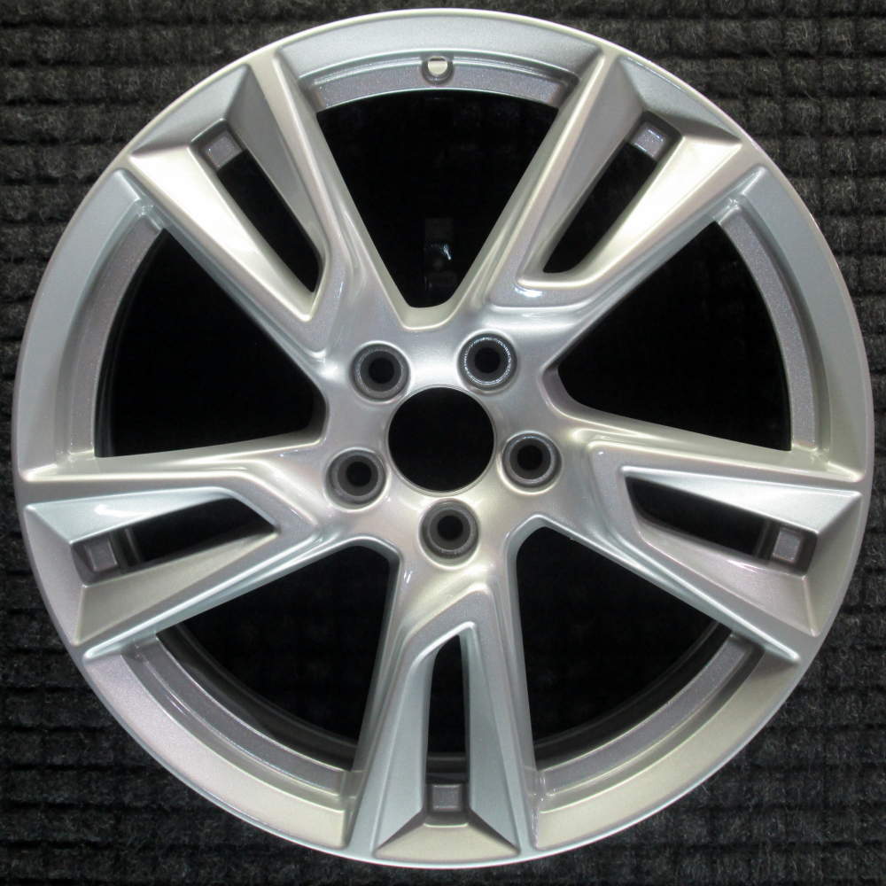 Volvo V90 Cross Country 2018 18″ OEM Wheel