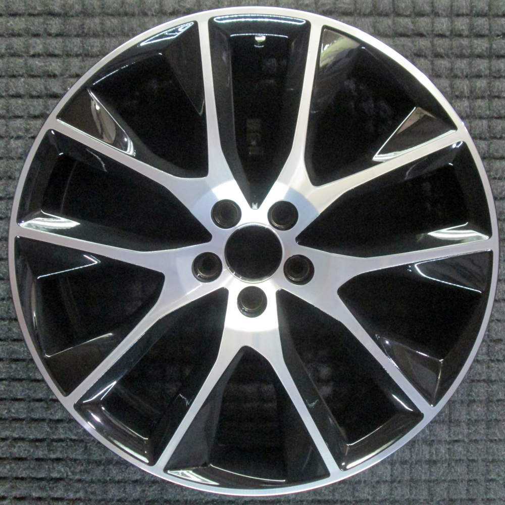 Volvo V90 Cross Country 2017-2018 20″ OEM Wheel Machined