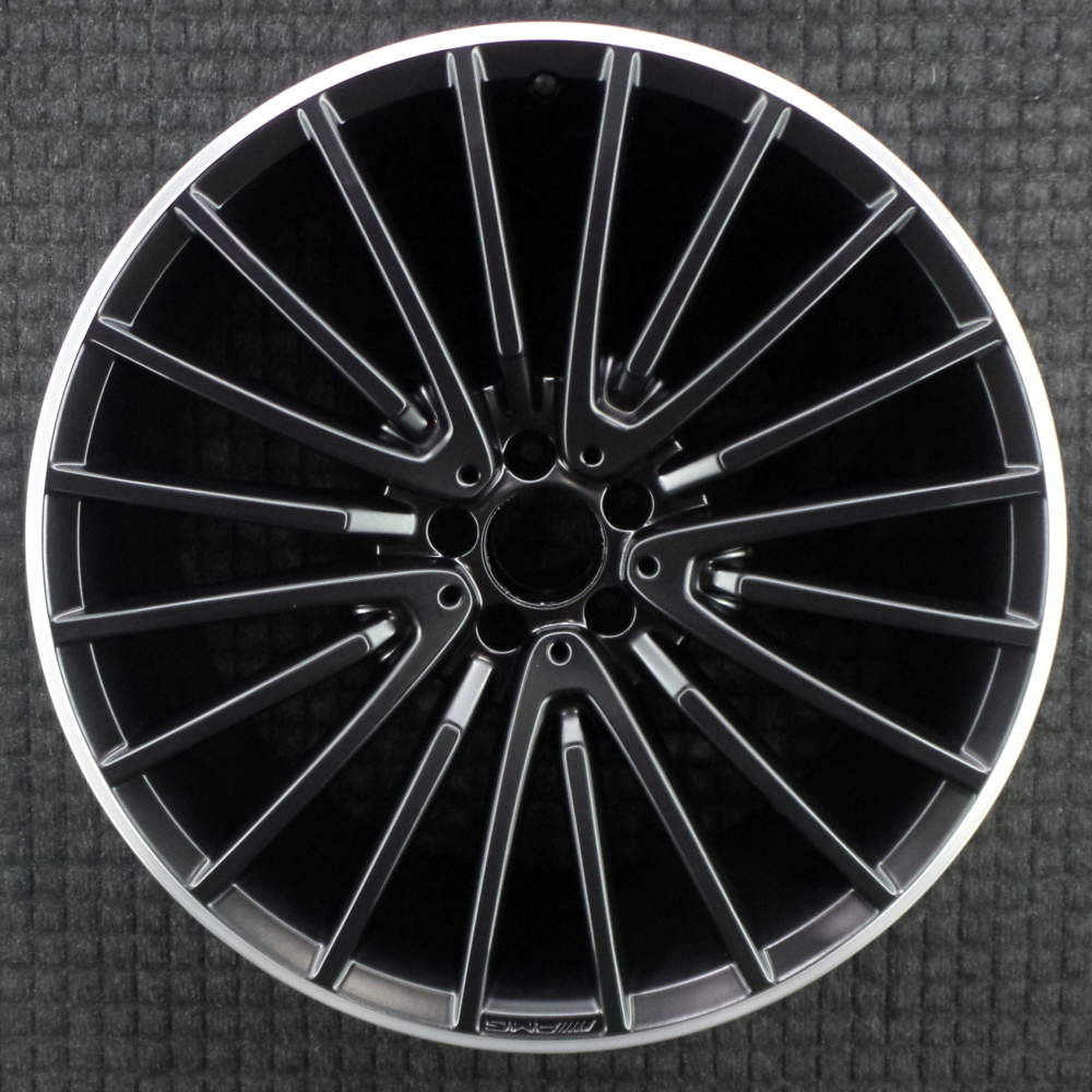 Mercedes-Benz GLS63 2017-2018 22″ OEM Wheel Machined