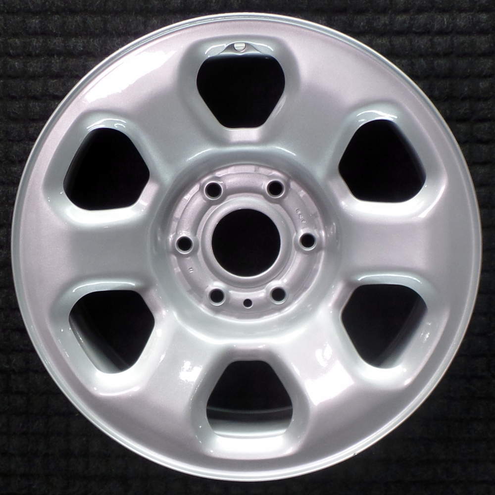 Nissan Titan 2012-2024 18″ OEM Wheel Rim