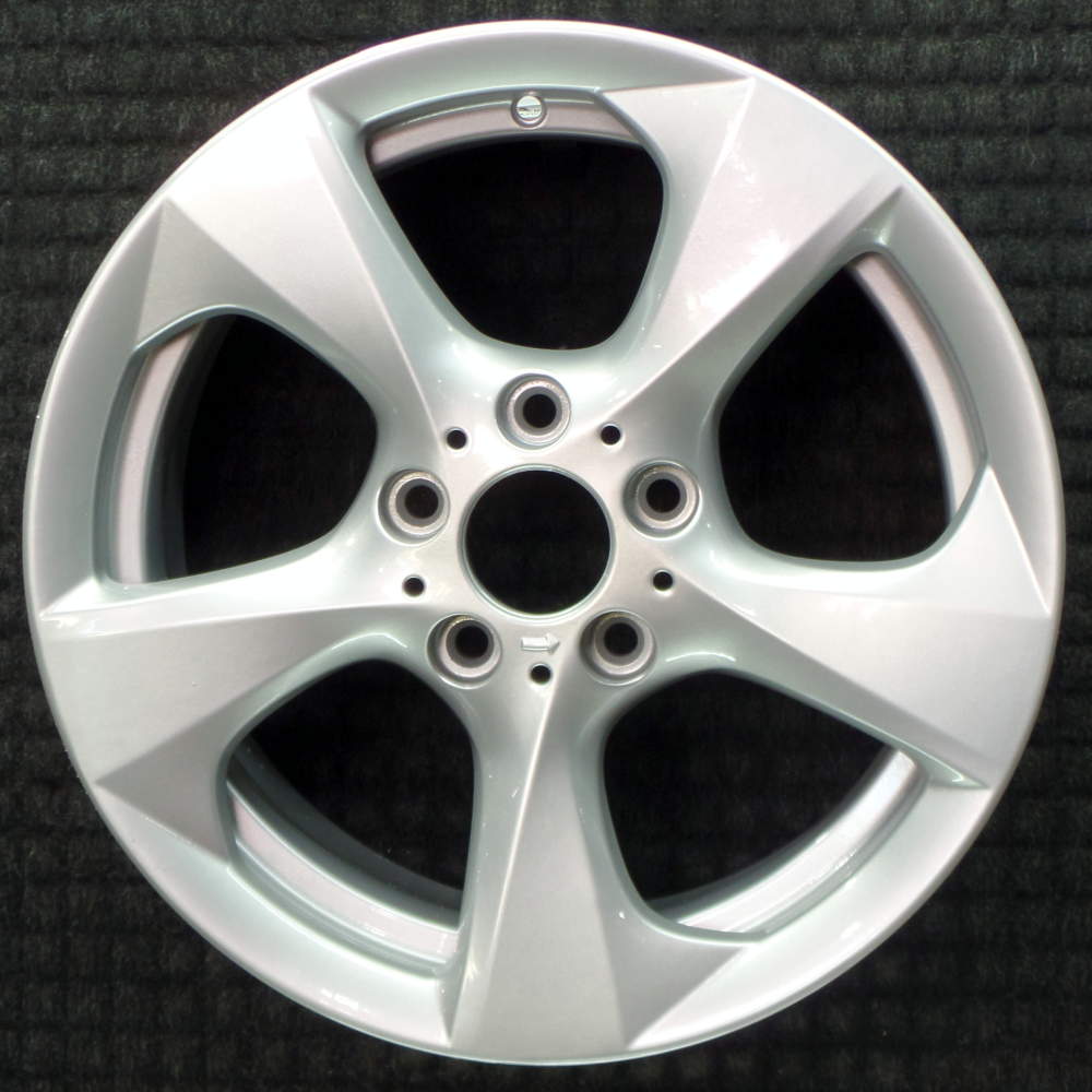 BMW 128i 2008-2013 17″ OEM Wheel