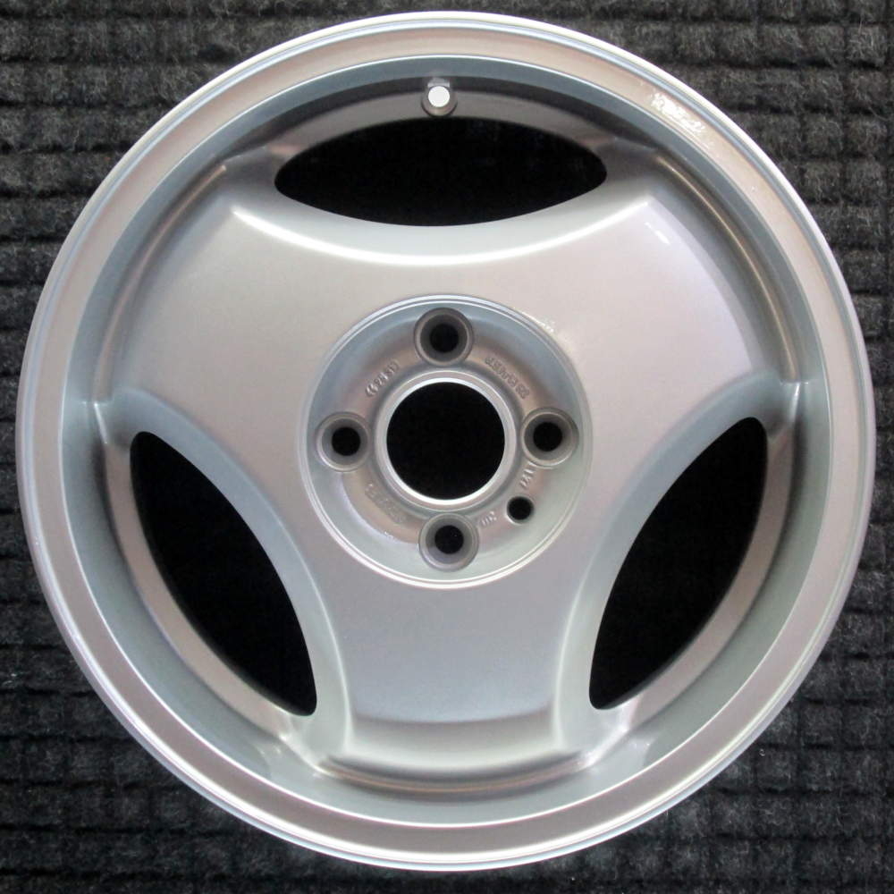 Saab 9-3 1999 16″ OEM Wheel