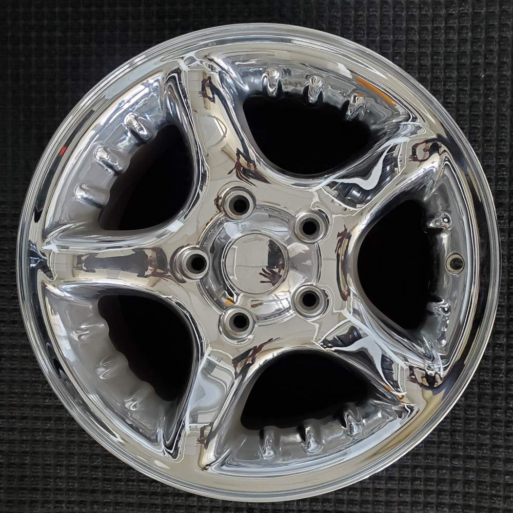 2000-2005 Dodge Ram 1500 17″ OEM Wheel Rim Chrome