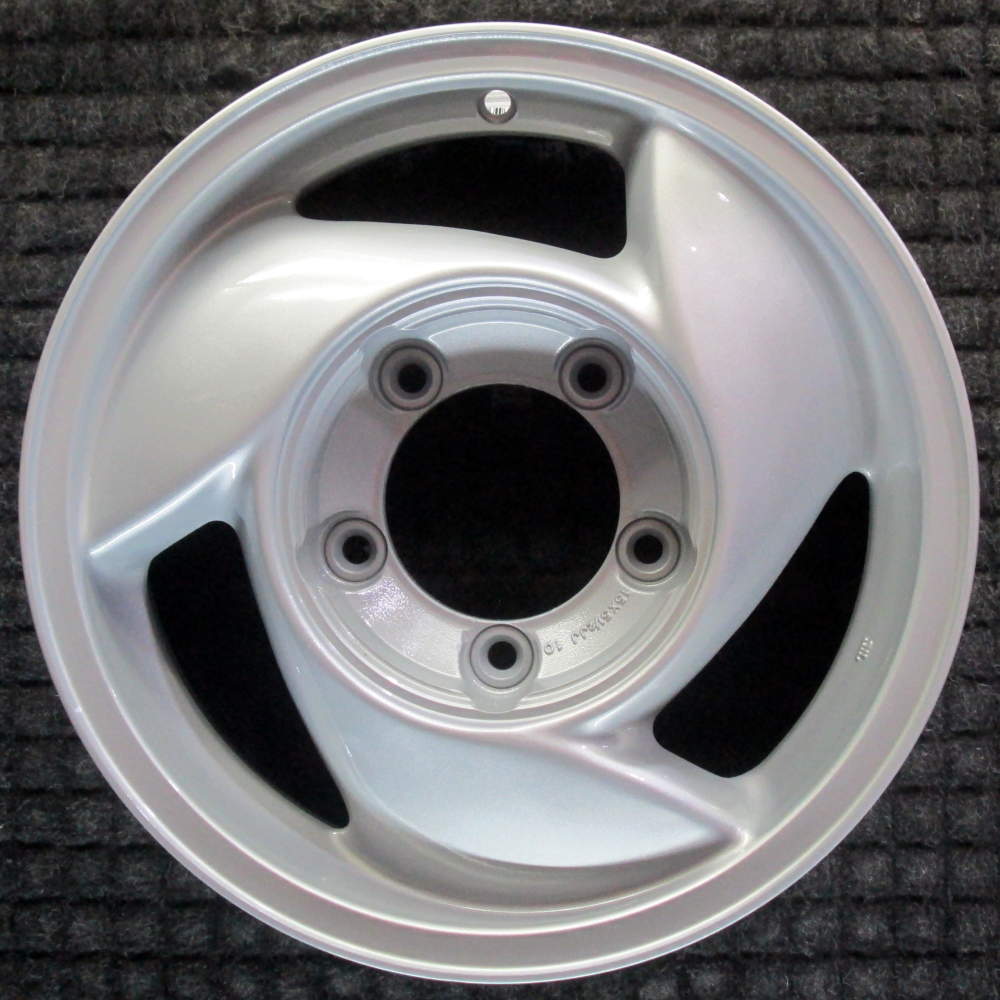 Suzuki X-90 1996-1998 15″ OEM Wheel