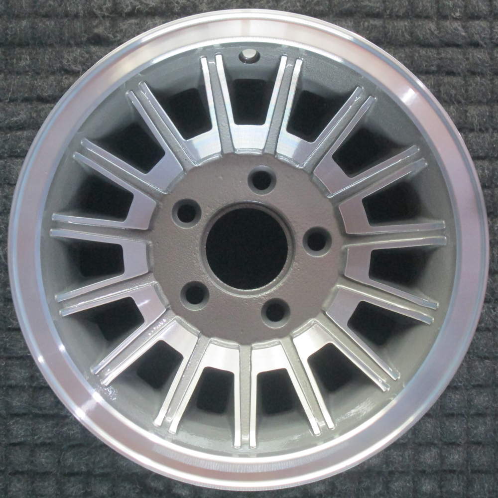 Chevrolet Camaro 1982-1988 14″ OEM Wheel Machined