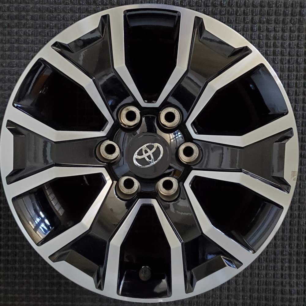 Toyota Tacoma 2018 17″ OEM Wheel