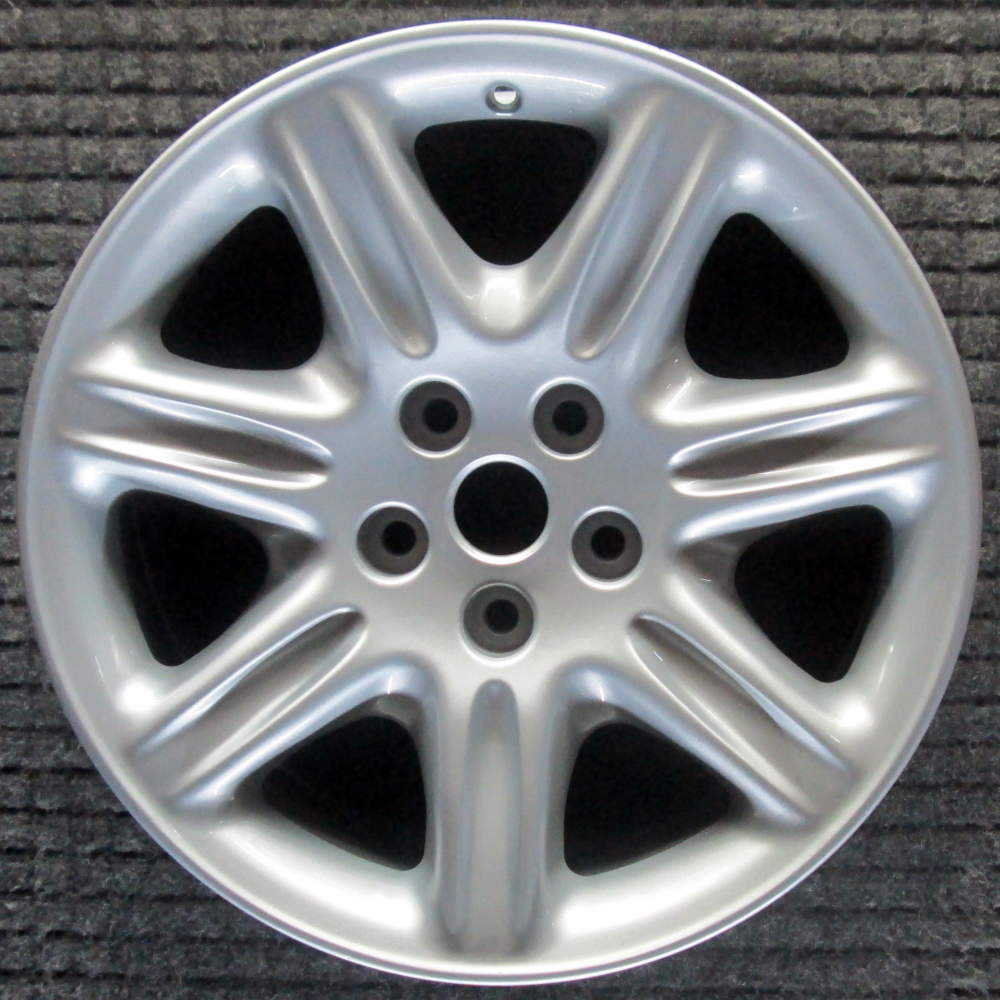 Jaguar XK8 1997-2000 18″ Front OEM Wheel