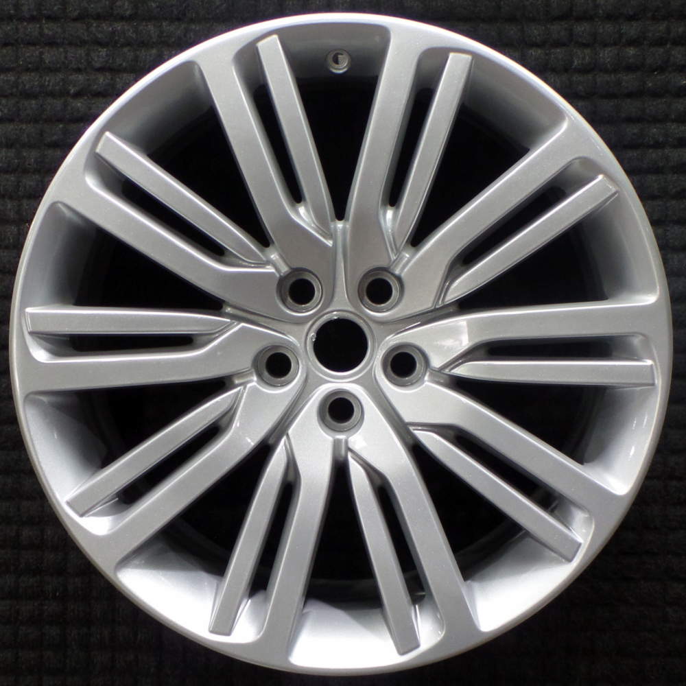 Land Rover Discovery 2017-2019 21″ OEM Wheel All Silver