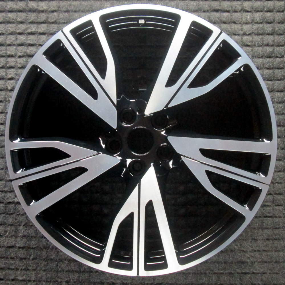 BMW i8 2013-2020 20" OEM Wheel Machined