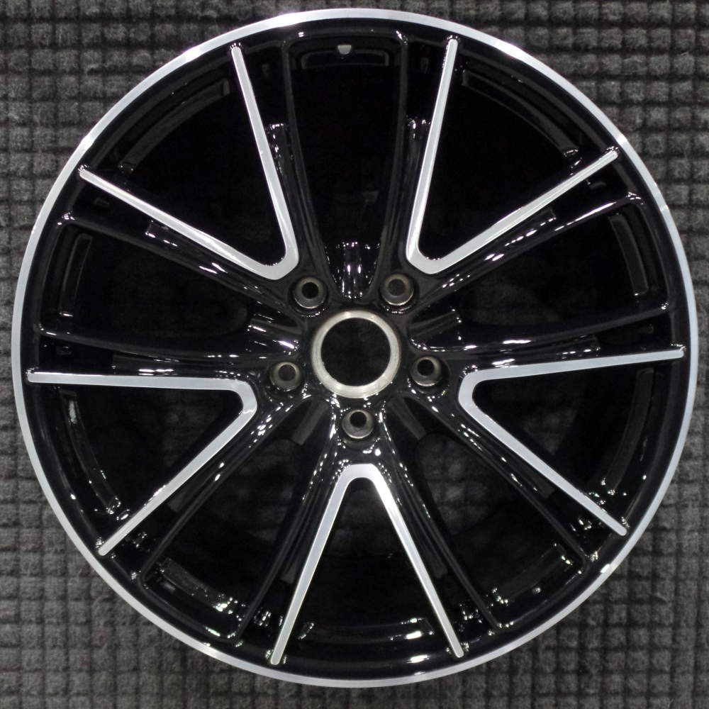 Porsche Panamera 2017-2018 21″ OEM Wheel Machined