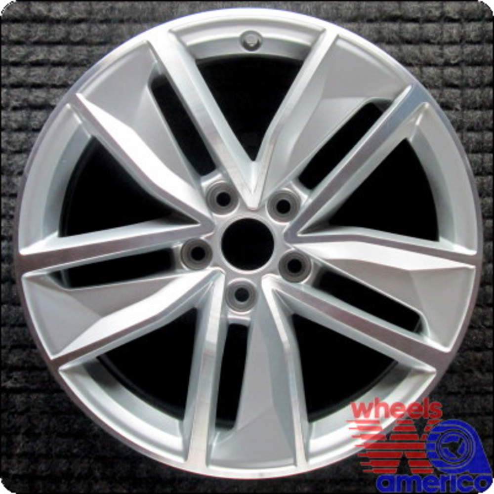 Audi Q3 2017-2018 18″ OEM Wheel Machined