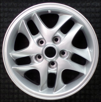 Jaguar XJ8 1998-1999 16" OEM Wheel