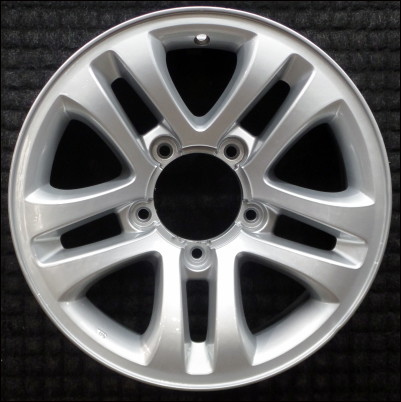 Suzuki Grand Vitara 2004-2006 16" OEM Wheel All Silver