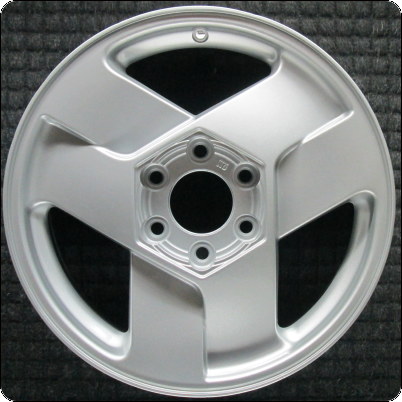 2004 GMC Envoy XUV 17″ OEM Wheel Rim All Silver