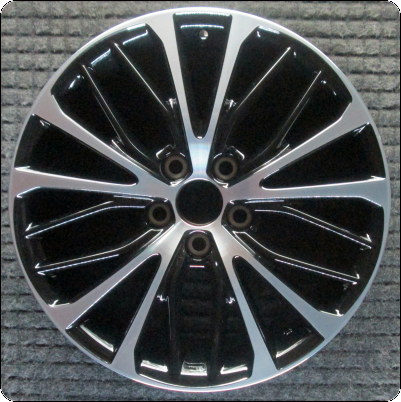 Fits Toyota Camry Replica Machined w/ Black Pockets 18