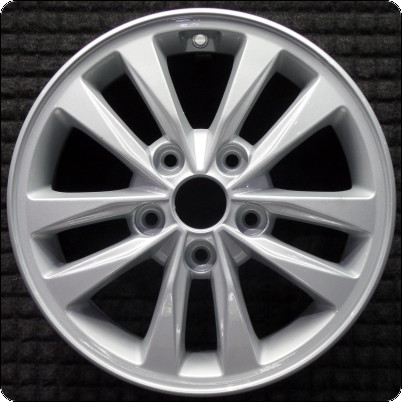 2019-2020 Hyundai Elantra 15″ OEM Wheel Rim All Silver