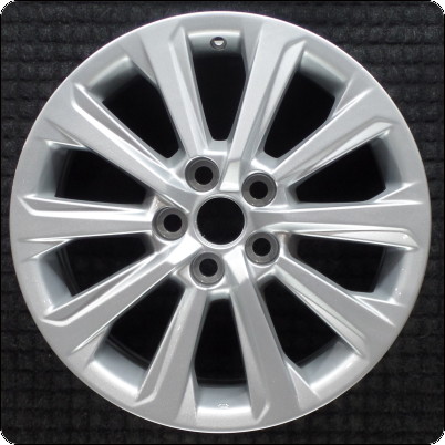 2024-2025 Toyota Grand Highlander 18″ OEM Wheel Rim All Silver