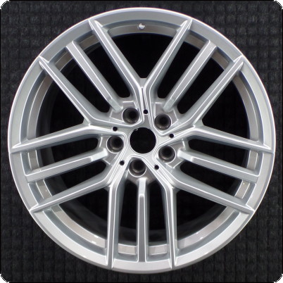 2024-2025 BMW 540i xDrive 19″ OEM Wheel Rim
