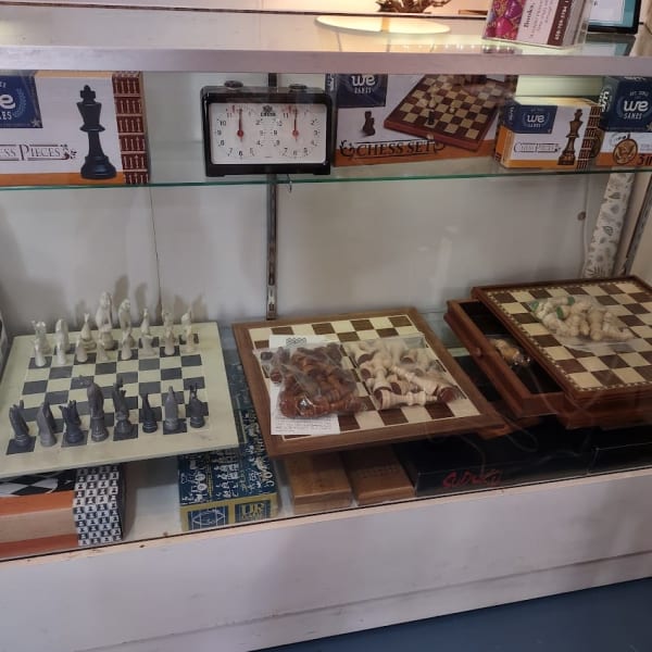 We have a variety of Chess sets, including teaching and tournament sets. 