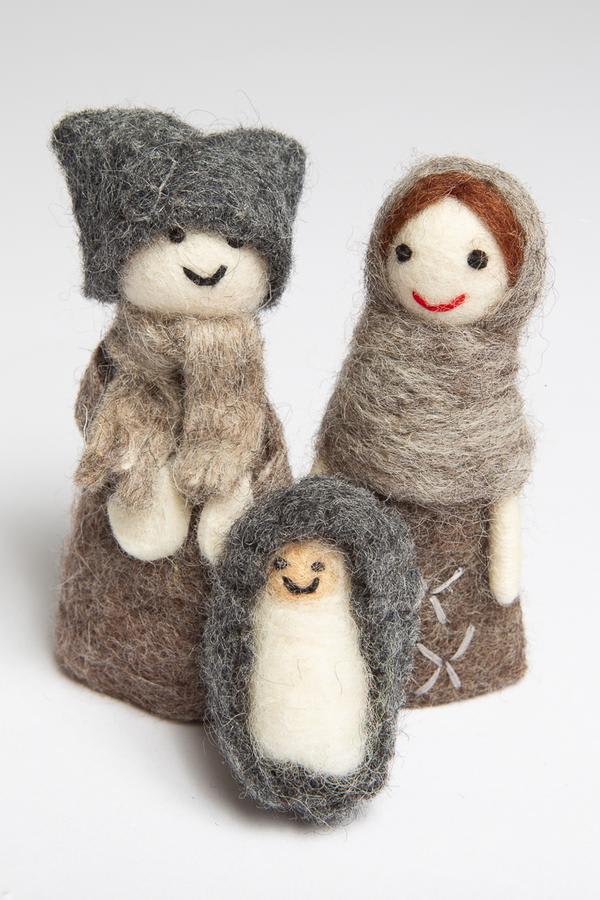 Nativity Scene Set Felted Wool
All puppets/items included in the set.

Handmade in Nepal