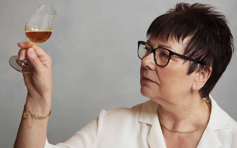 Maureen Robinson, Renowned Scotch Whisky Expert, Becomes Kentucky Owl's First Female Master Blender