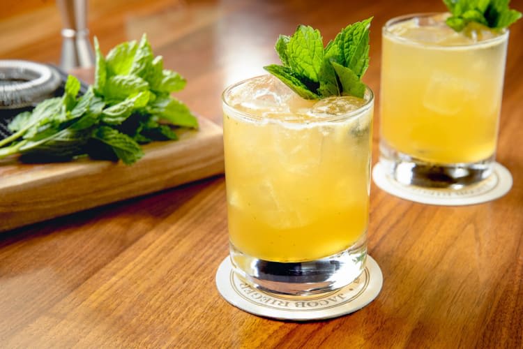 Whiskey Smash: Heritage in Every Sip
