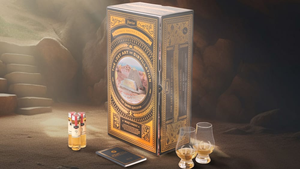 Flaviar's Whiskey Advent Calendar 2023