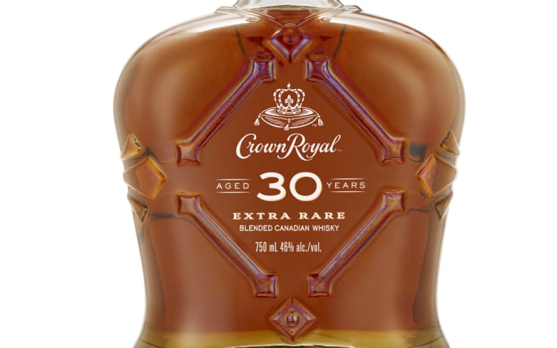 CROWN ROYAL EXTRA RARE 30 YEAR OLD BLENDED CANADIAN WHISKY