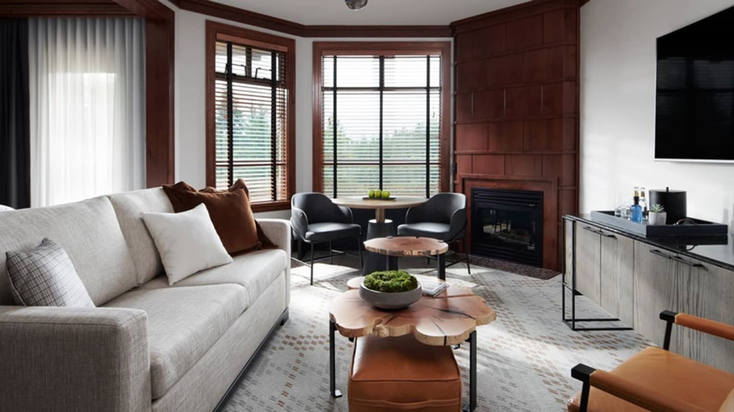 Whistler Bc Four Seasons Resort Whistler Whistler Accommodations