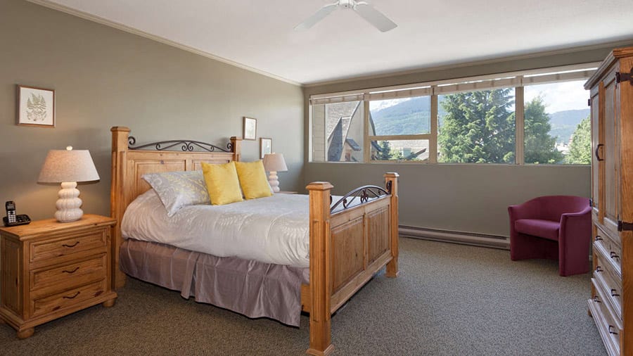 St. Andrews House Photo 5
