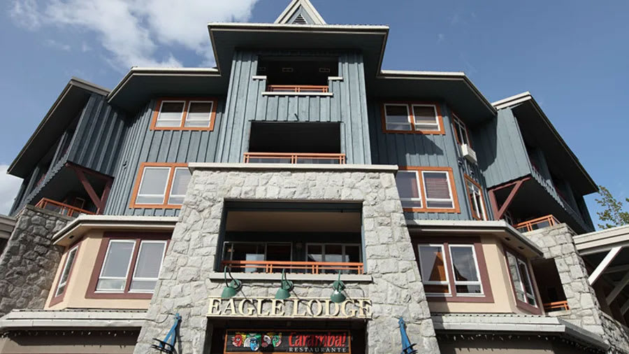 Town Plaza Suites Photo 9