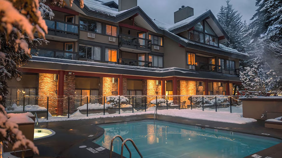Whistler Village Inn and Suites Photo 28