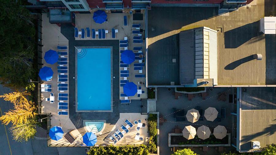 Hilton Whistler Resort & Spa Photo 8