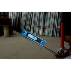 milwaukee em105.9 image 3