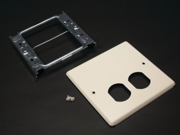 WIREMOLD CG4047BX Image 3