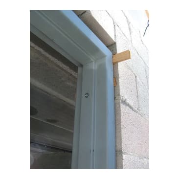 UBS IND SL50300H Image 1