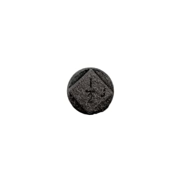 BLK MALL PLUG Image 1