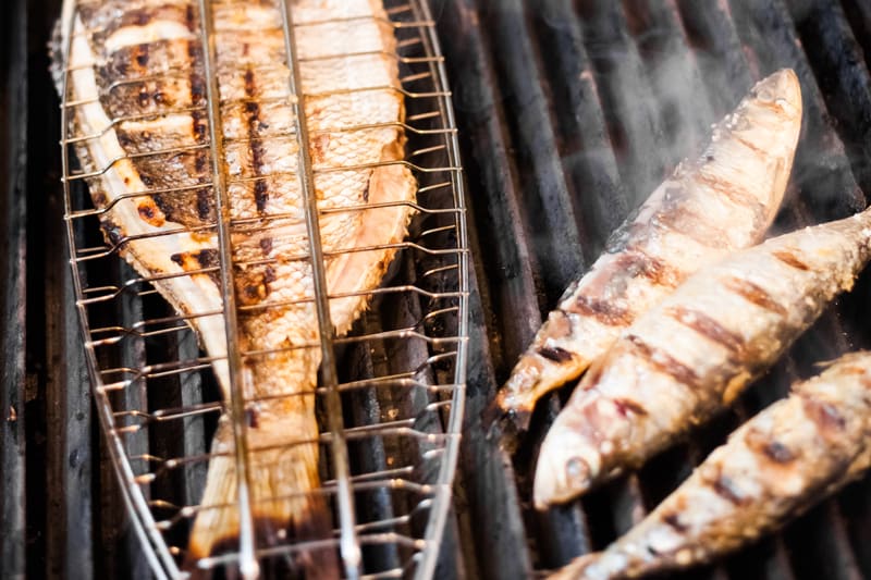 Wein passt Poisson grillé