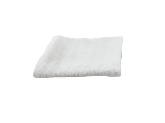 Mehrfach verwendbares Mulltuch. Ideal auch als Spucktuch oder Allzweck-Tuch zu verwenden, um Flüssigkeiten schnell aufzuwischen. Doppelkaromull TB 36. Farbe Weiß gebleicht. Bild 3