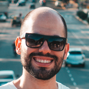 //res.cloudinary.com/wickedsites/image/upload/petal_marketing/prod/avatars/23071