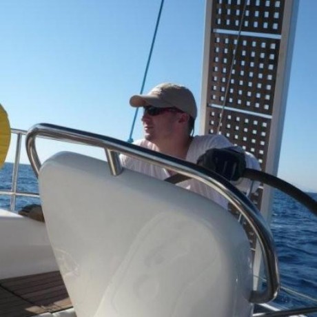 //res.cloudinary.com/wickedsites/image/upload/petal_marketing/prod/avatars/23809