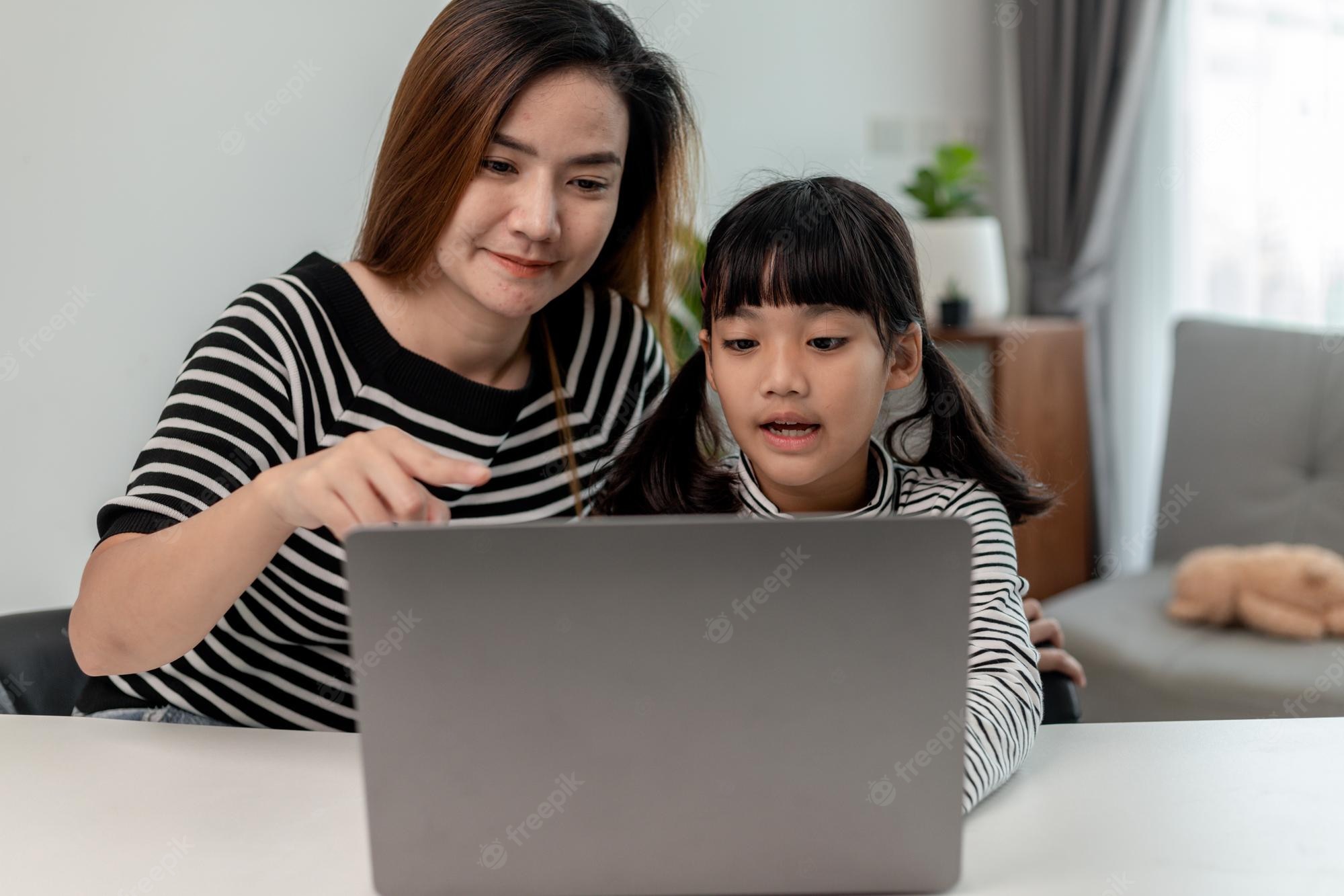 6 Cara Mewaspadai Predator Online Pada Anak-anak